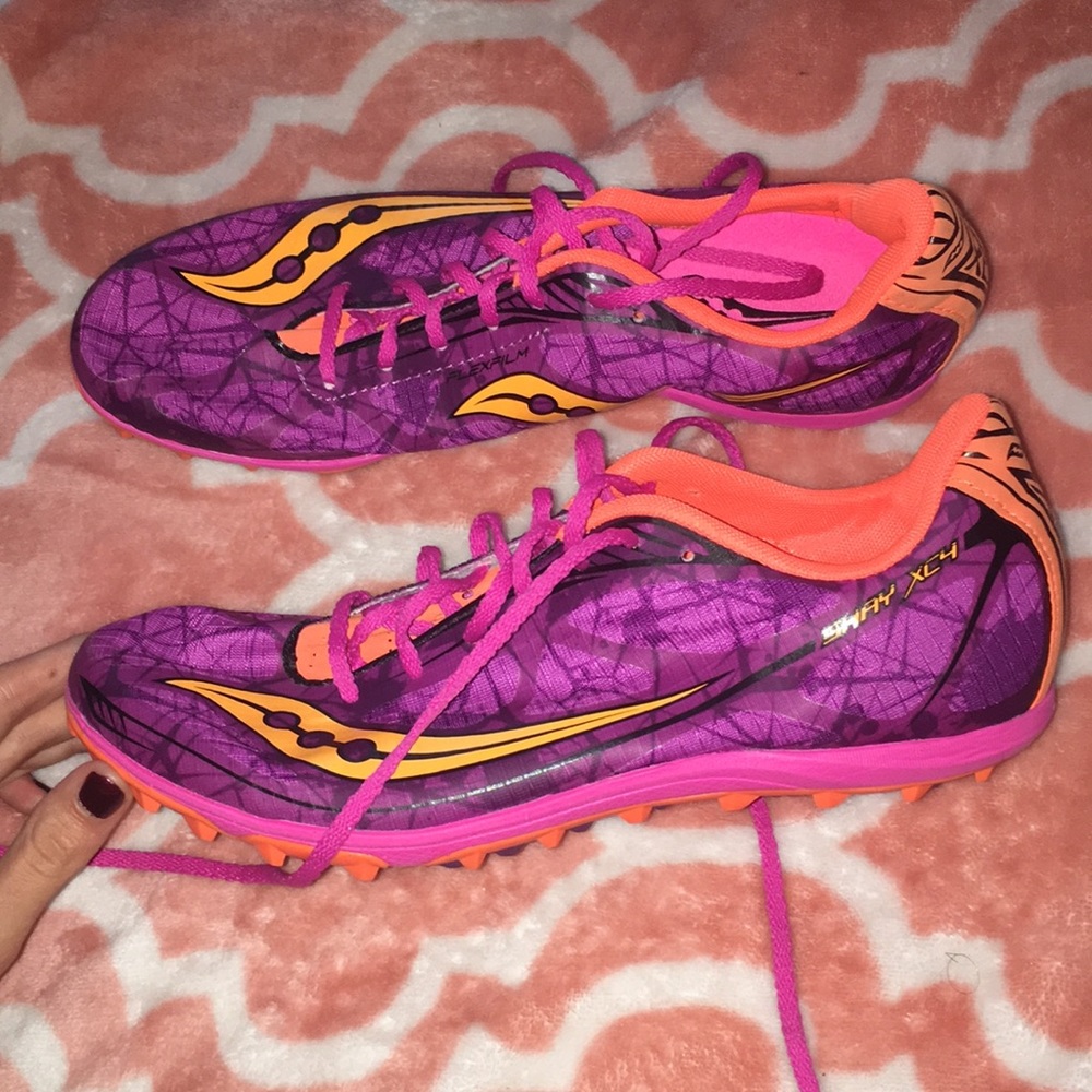❌SOLD❌ Saucony Shay XC4 cross country spikes